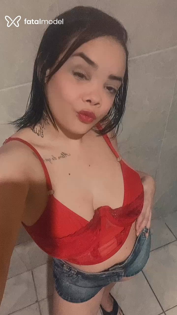 Acompanhante mulher morena (o) de olhos mel - Larissa