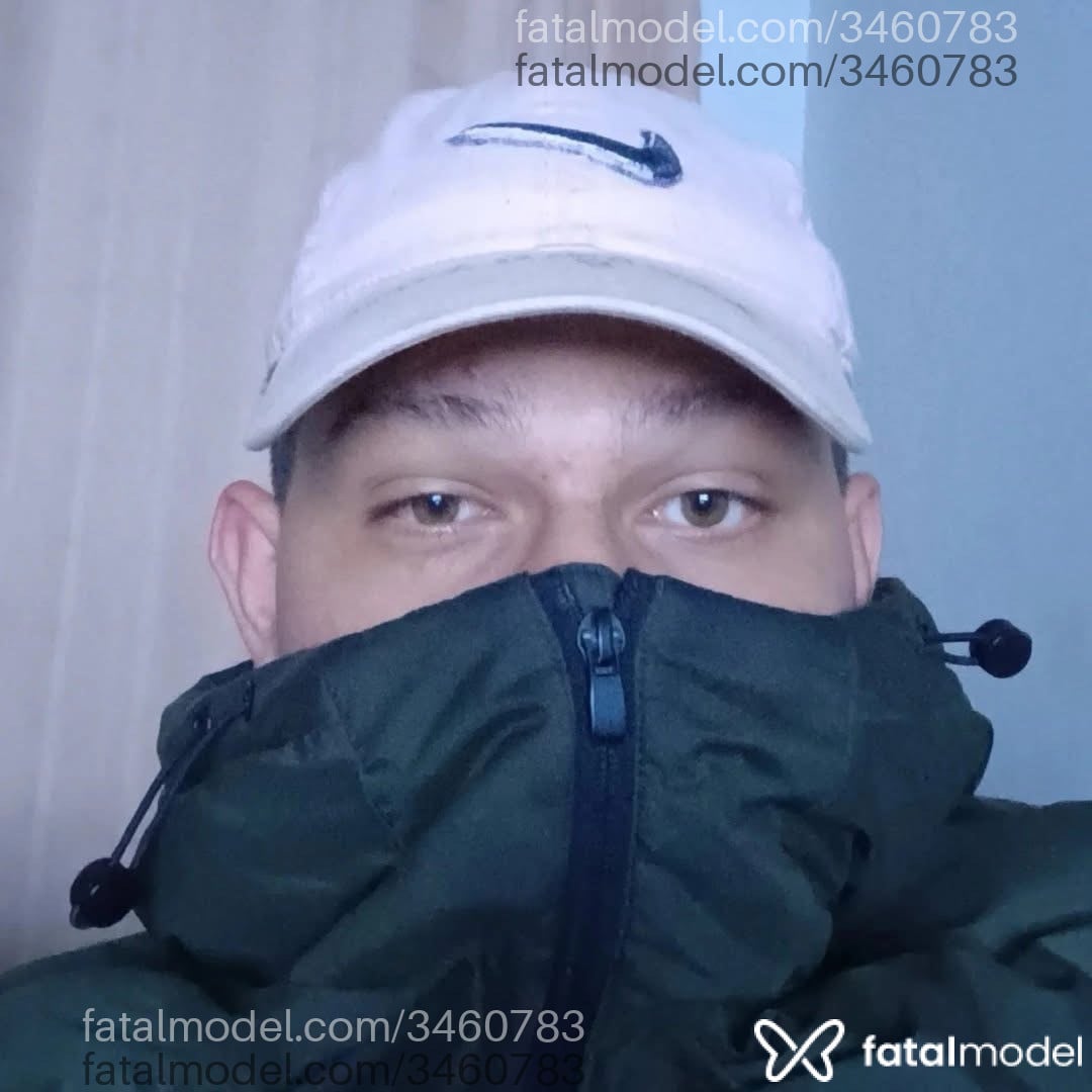 Acompanhante homem loira (o) de olhos verdes em Londrina - Vinnie Hacker