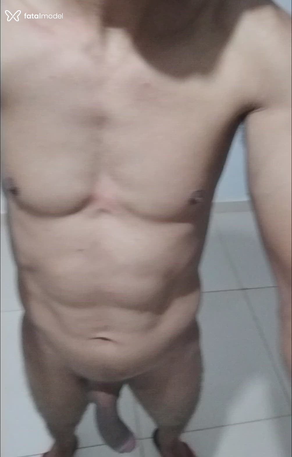 Acompanhante homem morena (o) de olhos castanhos - Myster Black Acompanhante homem morena (o) de olhos castanhos - Myster Black
