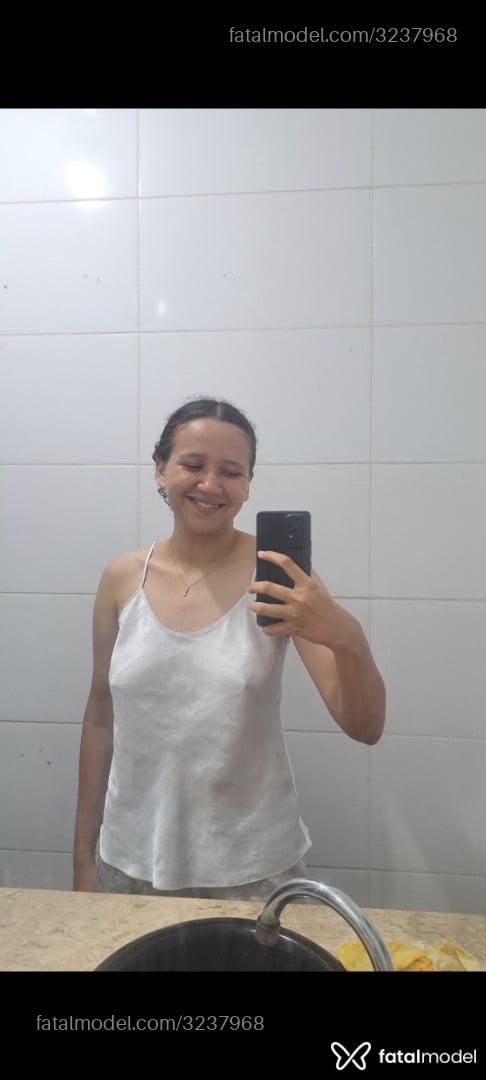 Acompanhante mulher morena (o) de olhos verdes em Ananindeua Acompanhante mulher morena (o) de olhos verdes em Ananindeua - Kimberly