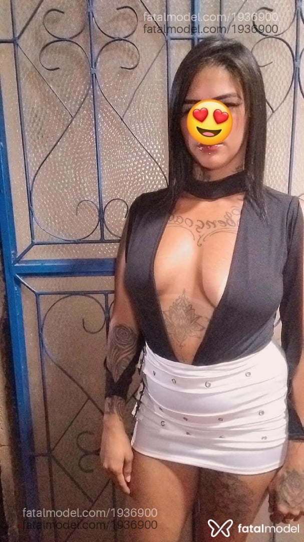 Acompanhante mulher morena (o) de olhos castanhos em Porto Velho - Morena