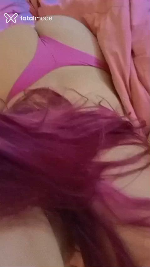Acompanhante mulher com cabelo colorido de olhos castanhos em Campo Novo do Parecis - Lissy