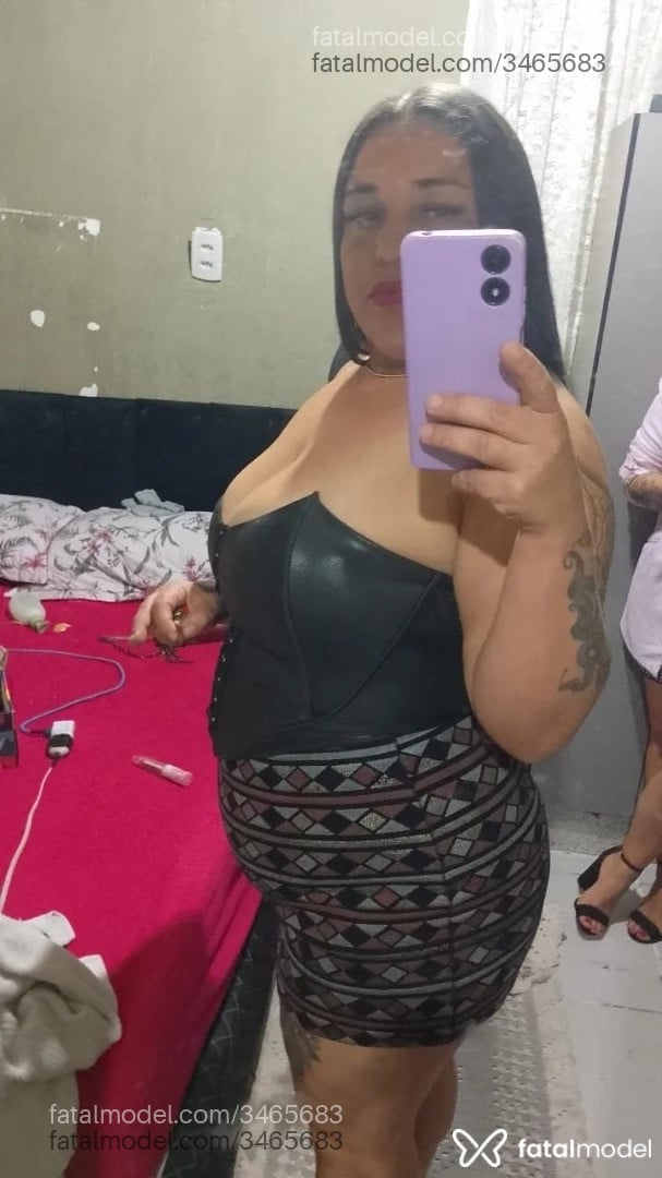 Acompanhante mulher morena (o) de olhos pretos em Florianópolis - Schirle