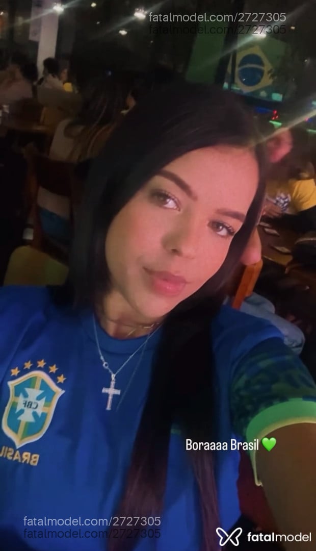 Acompanhante mulher morena (o) de olhos mel em Taubaté - Isadora