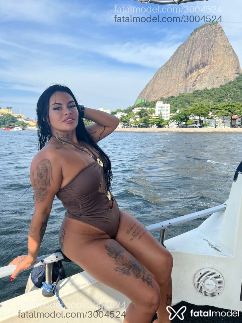 Acompanhante mulher morena (o) de olhos castanhos em Niterói - Bruna Luz
