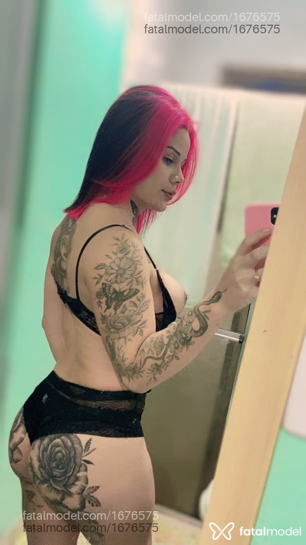 Acompanhante mulher trans morena (o) de olhos castanhos em Cachoeirinha - Juliana