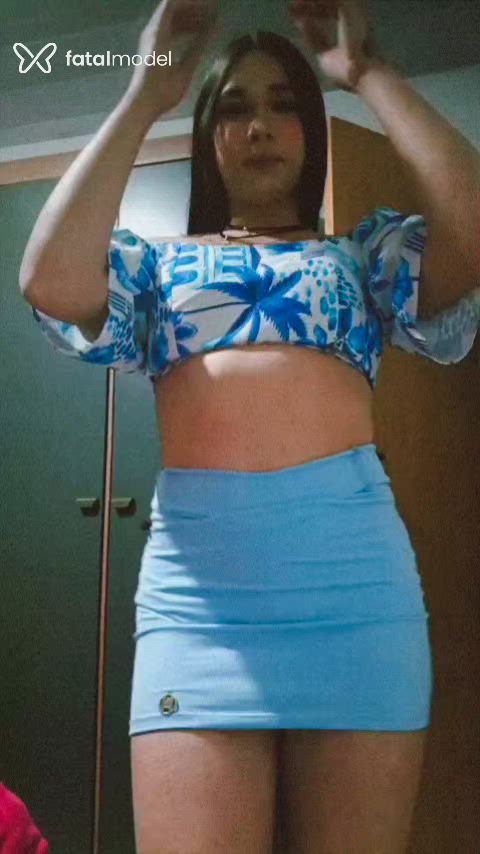 Acompanhante mulher trans morena (o) de olhos verdes - Kellly
