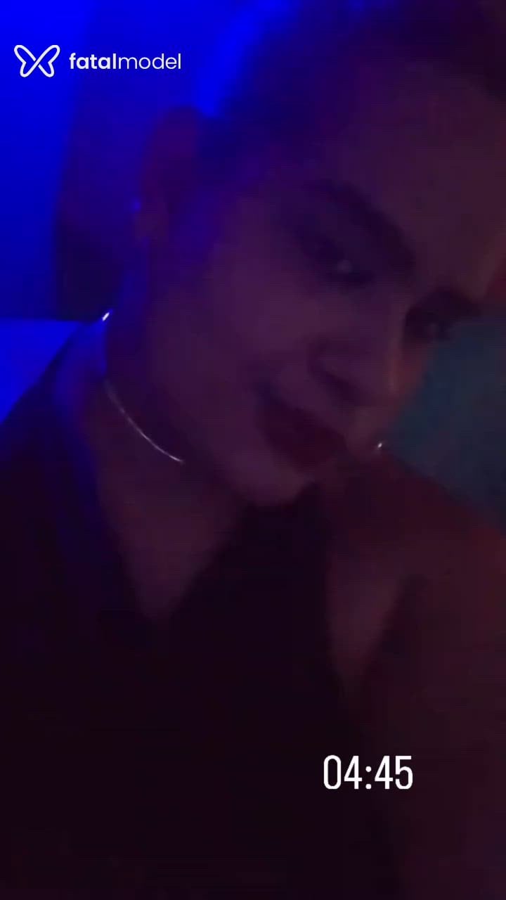 Acompanhante mulher trans morena (o) de olhos castanhos - Luana Furac
