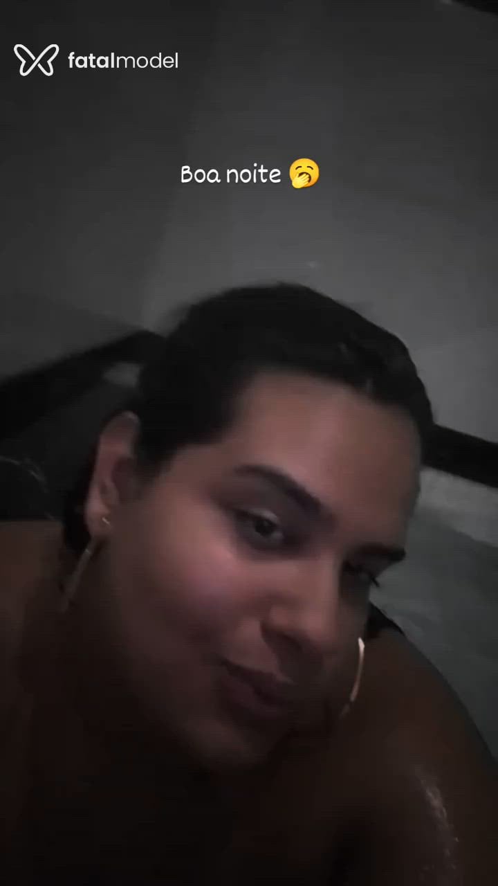Acompanhante mulher trans morena (o) de olhos castanhos - Luana Furac
