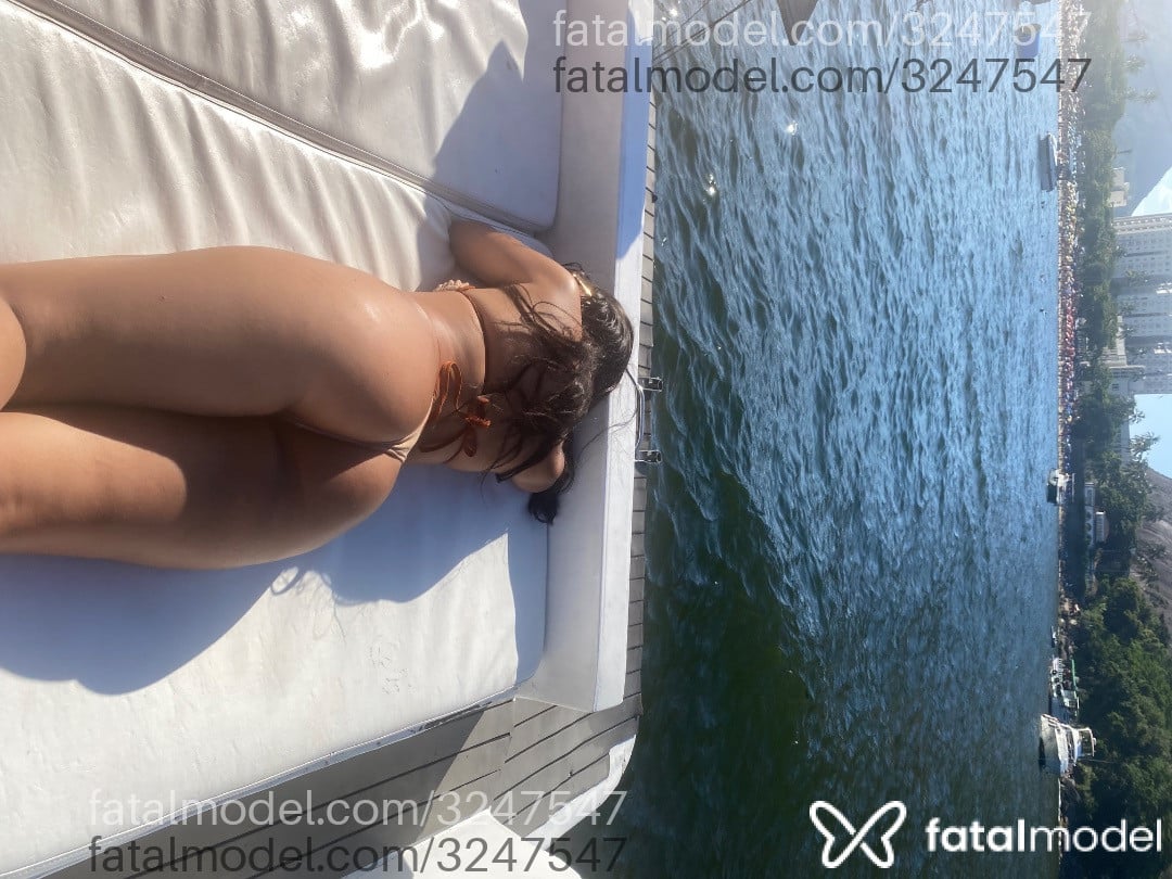 Acompanhante mulher morena (o) de olhos castanhos em São Paulo - Stephany Amorelli