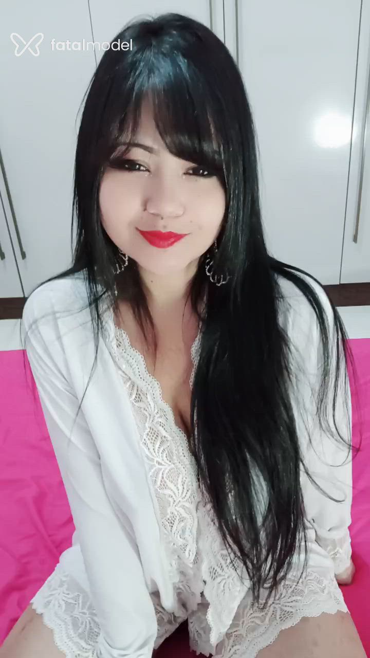 Acompanhante mulher morena (o) de olhos pretos - Cibelinha Acompanhante mulher morena (o) de olhos pretos - Cibelinha