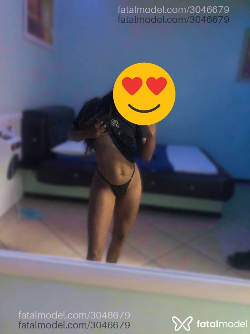 Acompanhante mulher morena (o) de olhos pretos em Feira de Santana - Tainanda