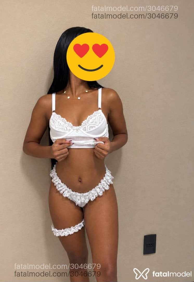 Acompanhante mulher morena (o) de olhos pretos - Tainanda