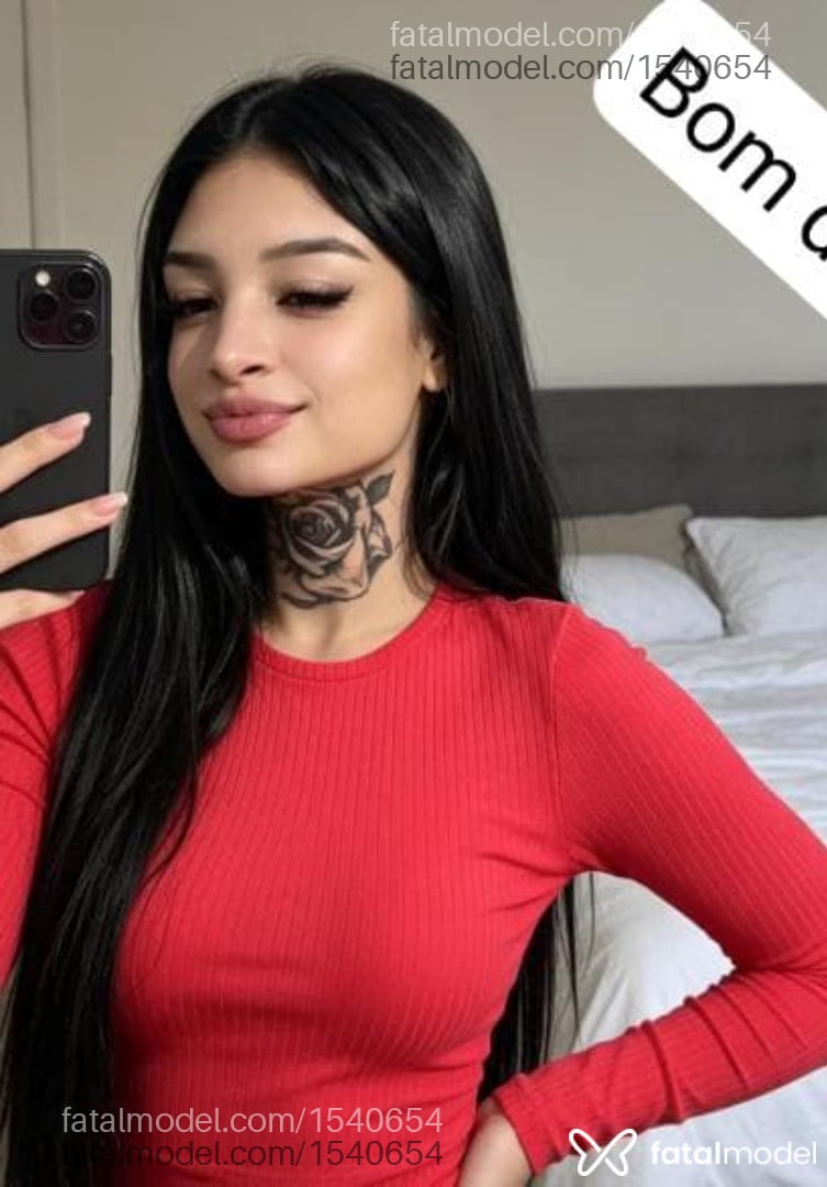 Acompanhante mulher com cabelo castanho de olhos castanhos em Novo Hamburgo - Larissa Lais