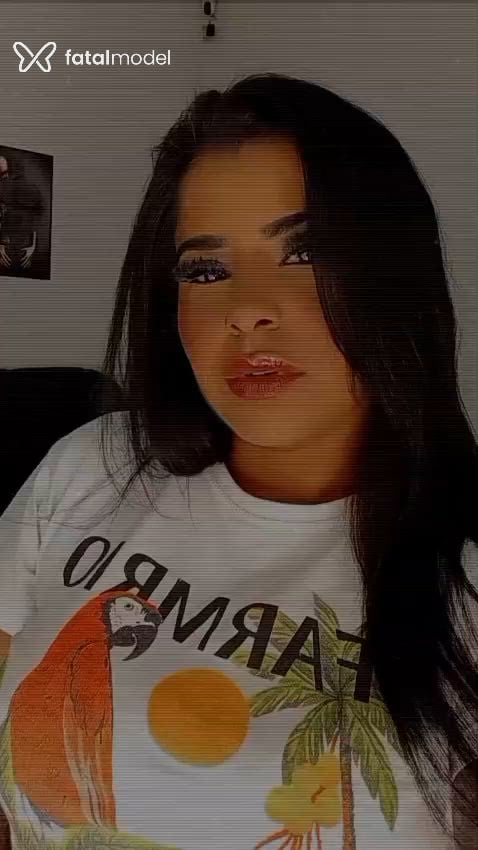 Acompanhante mulher morena (o) de olhos pretos - Estefhany Ferrari