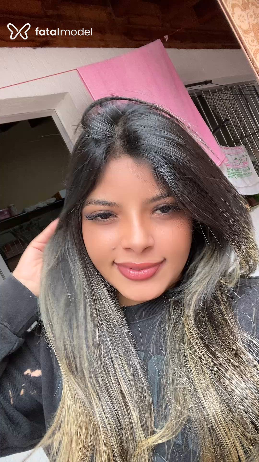 Acompanhante mulher loira (o) de olhos pretos em São Carlos Acompanhante mulher loira (o) de olhos pretos em São Carlos - Mirela Liz