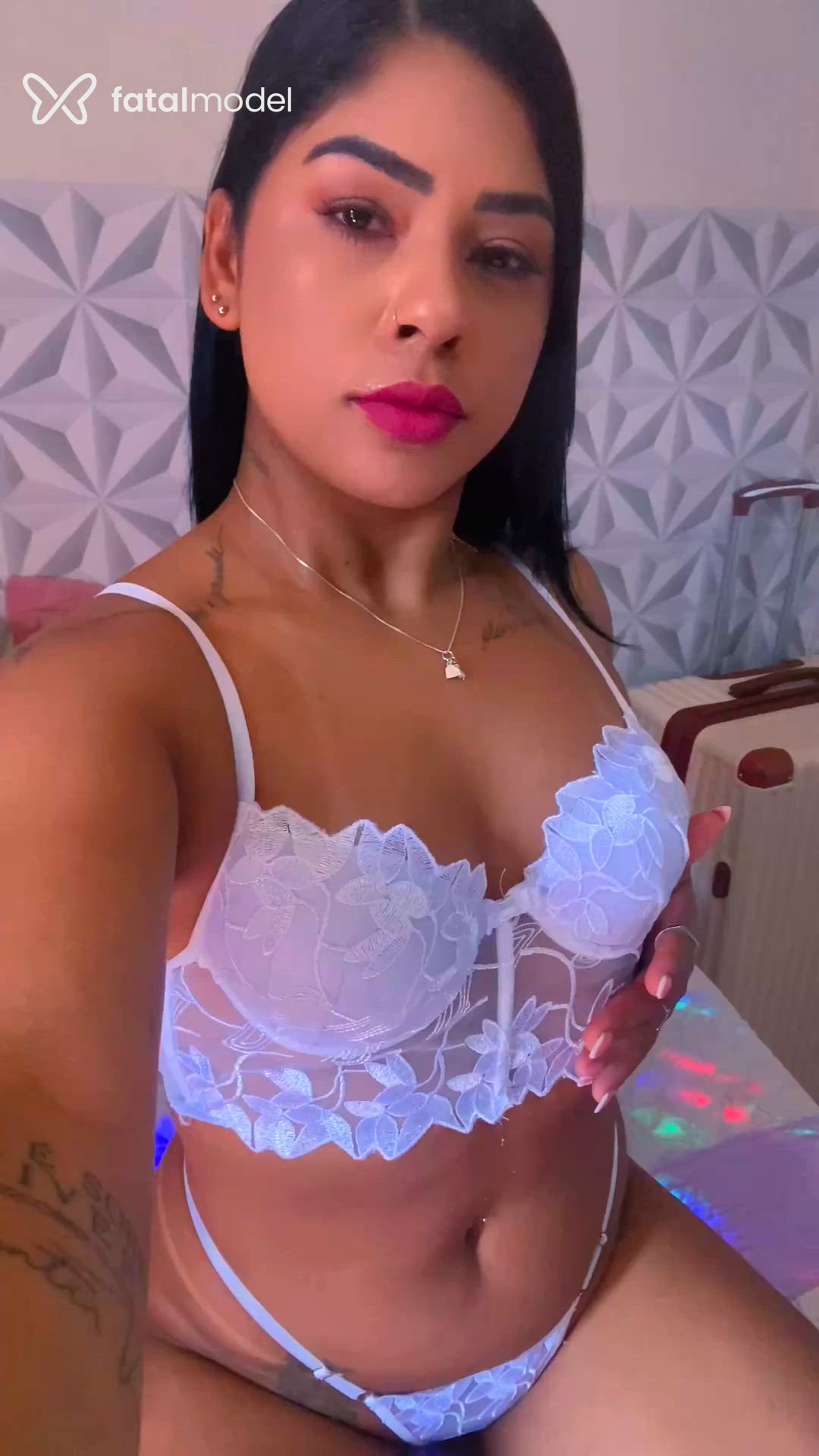 Acompanhante mulher morena (o) de olhos pretos em Americana Acompanhante mulher morena (o) de olhos pretos em Americana - YASMIN MELLO