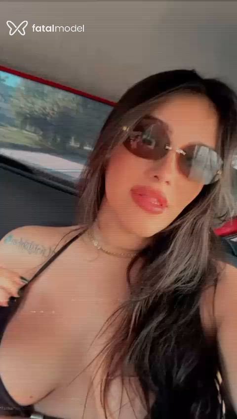 Acompanhante mulher morena (o) de olhos pretos em Sorocaba Acompanhante mulher morena (o) de olhos pretos em Sorocaba - Mirela Letícia