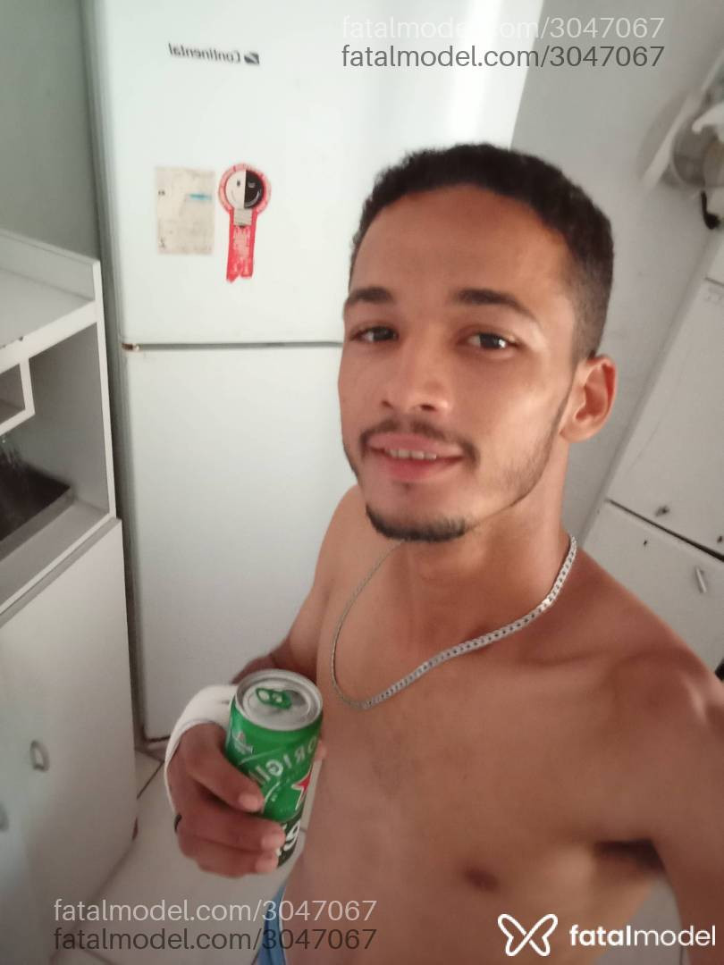 Acompanhante homem morena (o) de olhos pretos em Palmas Acompanhante homem morena (o) de olhos pretos em Palmas - Liminha