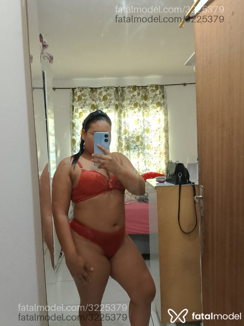 Acompanhante mulher morena (o) de olhos castanhos em Guaramirim Acompanhante mulher morena (o) de olhos castanhos em Guaramirim - Ana Paula