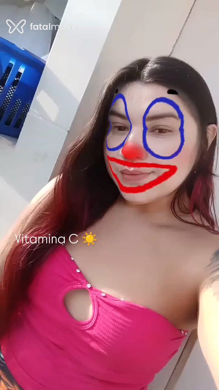 Acompanhante mulher com cabelo castanho de olhos mel em Itaituba Acompanhante mulher com cabelo castanho de olhos mel em Itaituba - Esther