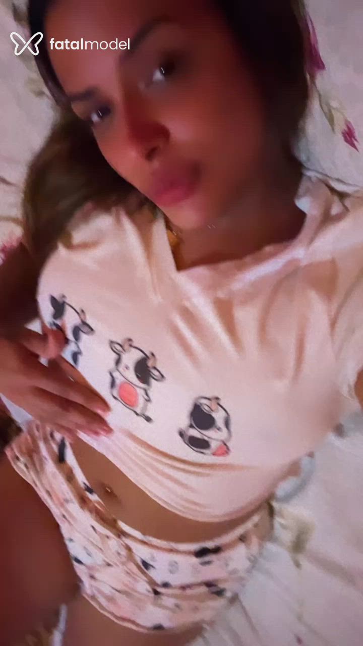 Acompanhante mulher com cabelo castanho de olhos castanhos em Passos - Larissa