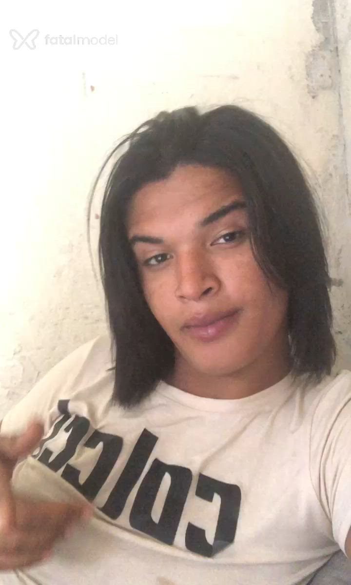 Acompanhante mulher trans morena (o) de olhos castanhos em Ubá Acompanhante mulher trans morena (o) de olhos castanhos em Ubá - Taunyribeiro