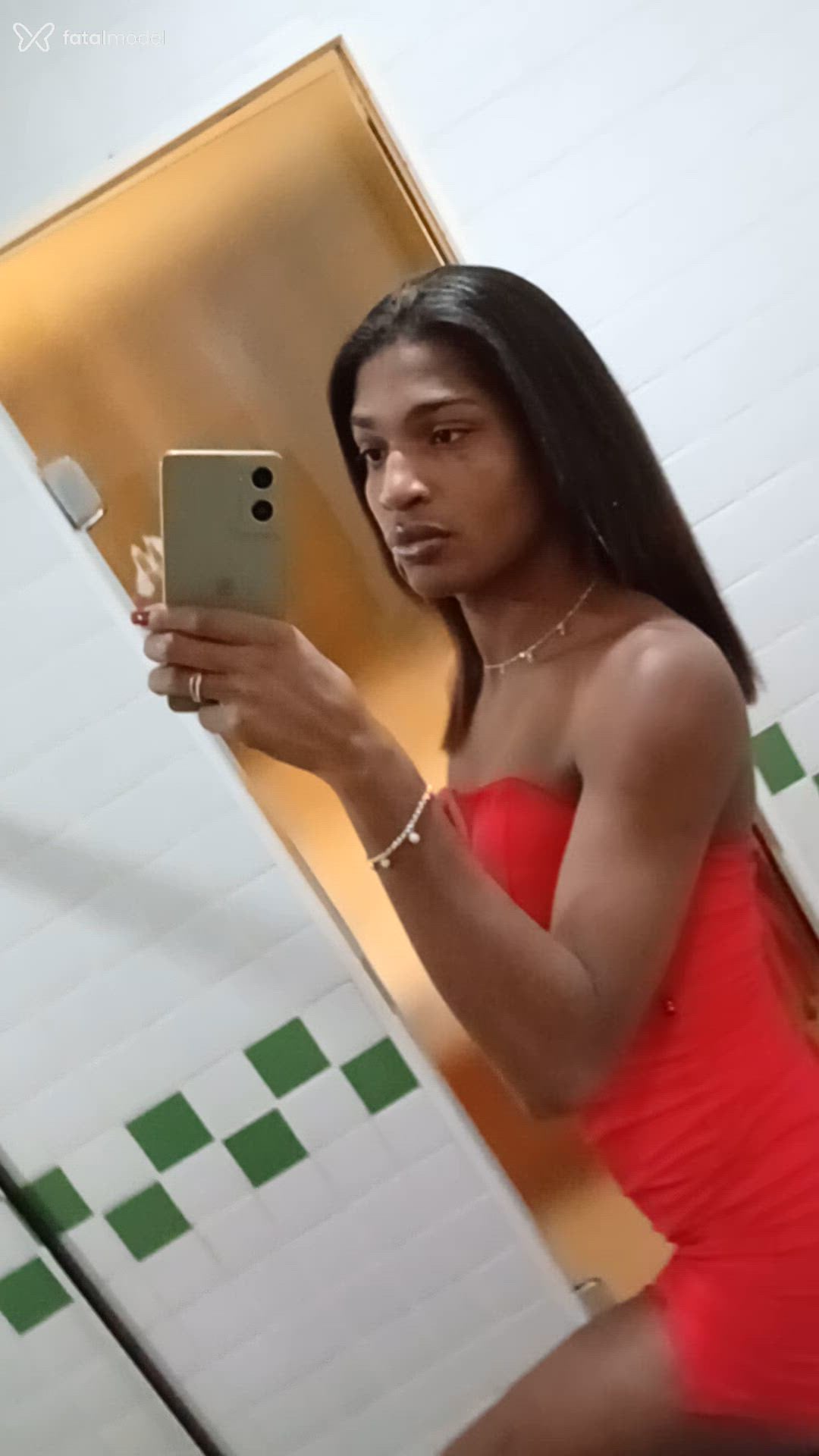 Acompanhante mulher trans morena (o) de olhos castanhos em Santo André Acompanhante mulher trans morena (o) de olhos castanhos em Santo André - Pretinhadoabc