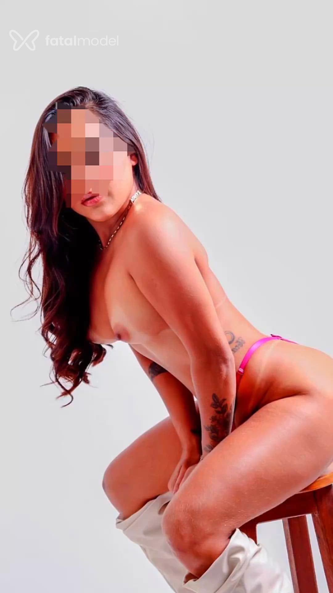Acompanhante mulher com cabelo castanho de olhos castanhos em Paraíso do Tocantins Acompanhante mulher com cabelo castanho de olhos castanhos em Paraíso do Tocantins - Radilla Santos