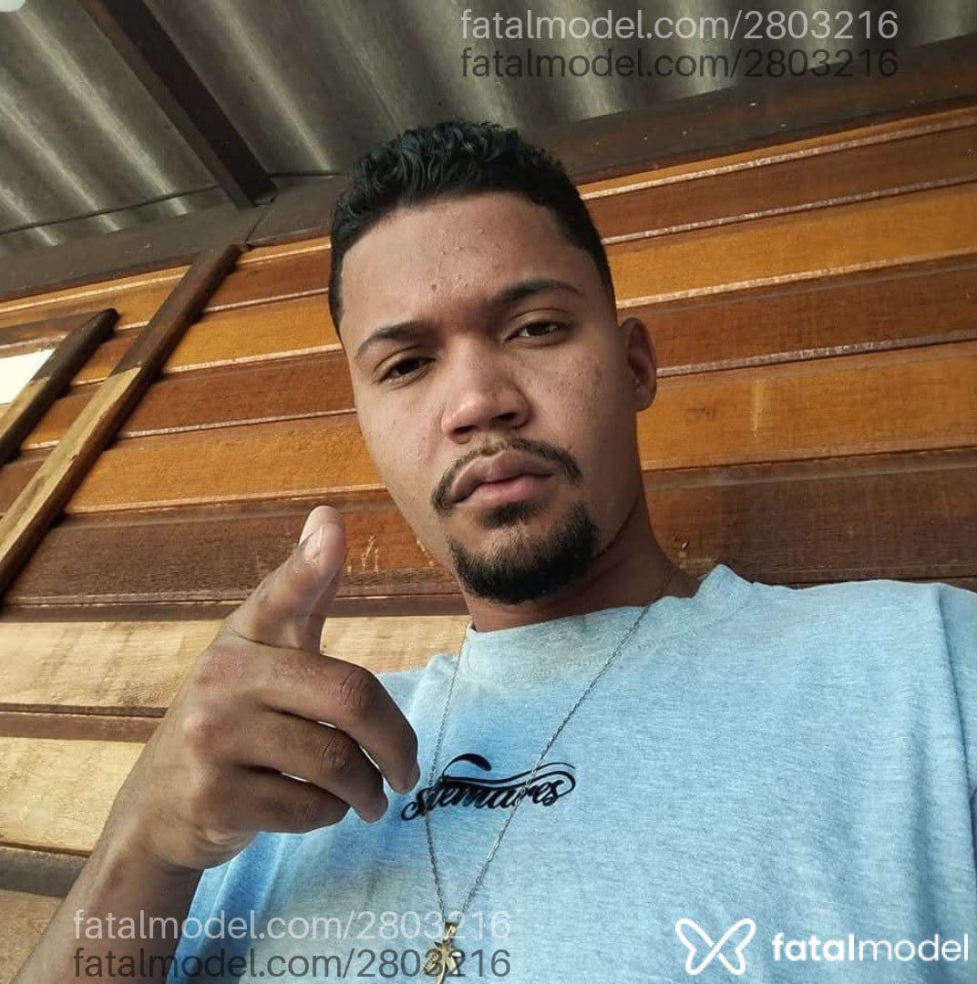 Acompanhante homem morena (o) de olhos castanhos em Lucas do Rio Verde Acompanhante homem morena (o) de olhos castanhos em Lucas do Rio Verde - Neguin Satisfação