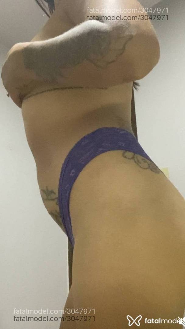 Acompanhante mulher com cabelo castanho de olhos castanhos em Cascavel - Beatriz
