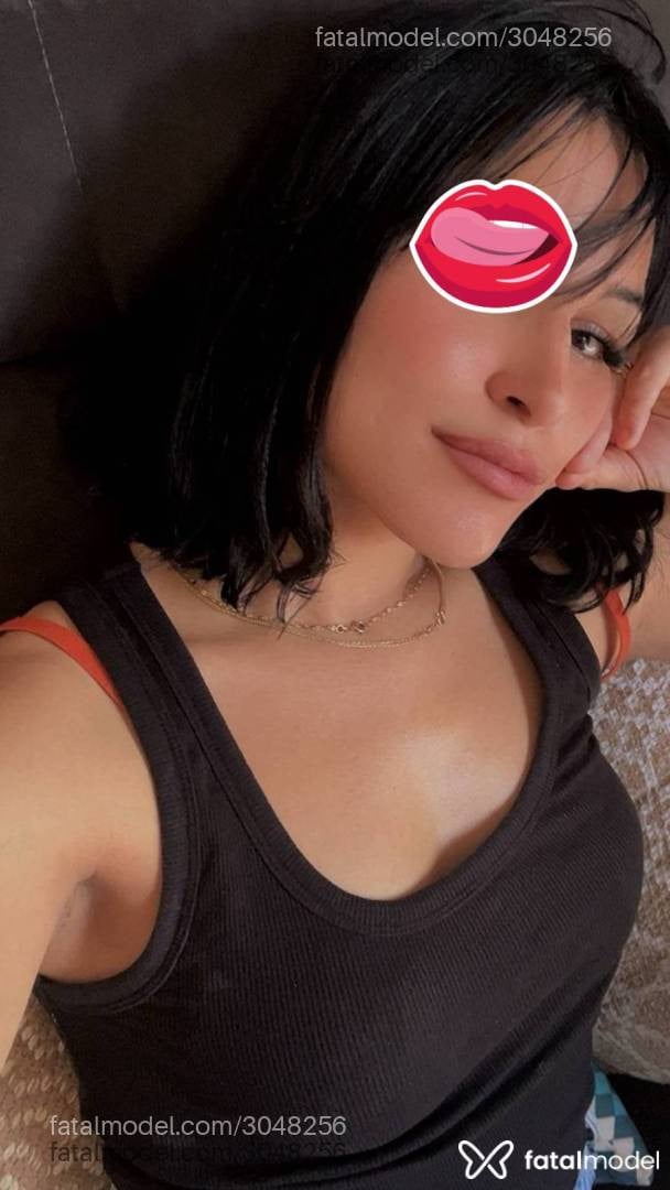 Acompanhante mulher morena (o) de olhos castanhos - Lillith