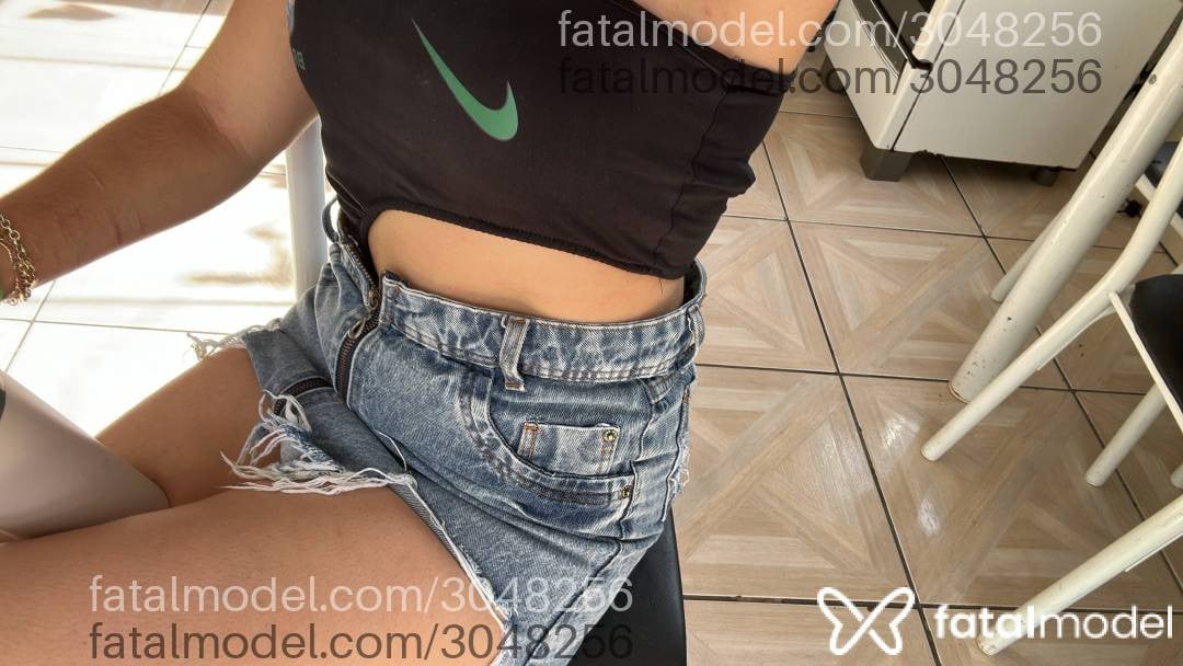 Acompanhante mulher morena (o) de olhos castanhos em Maringá - Mey