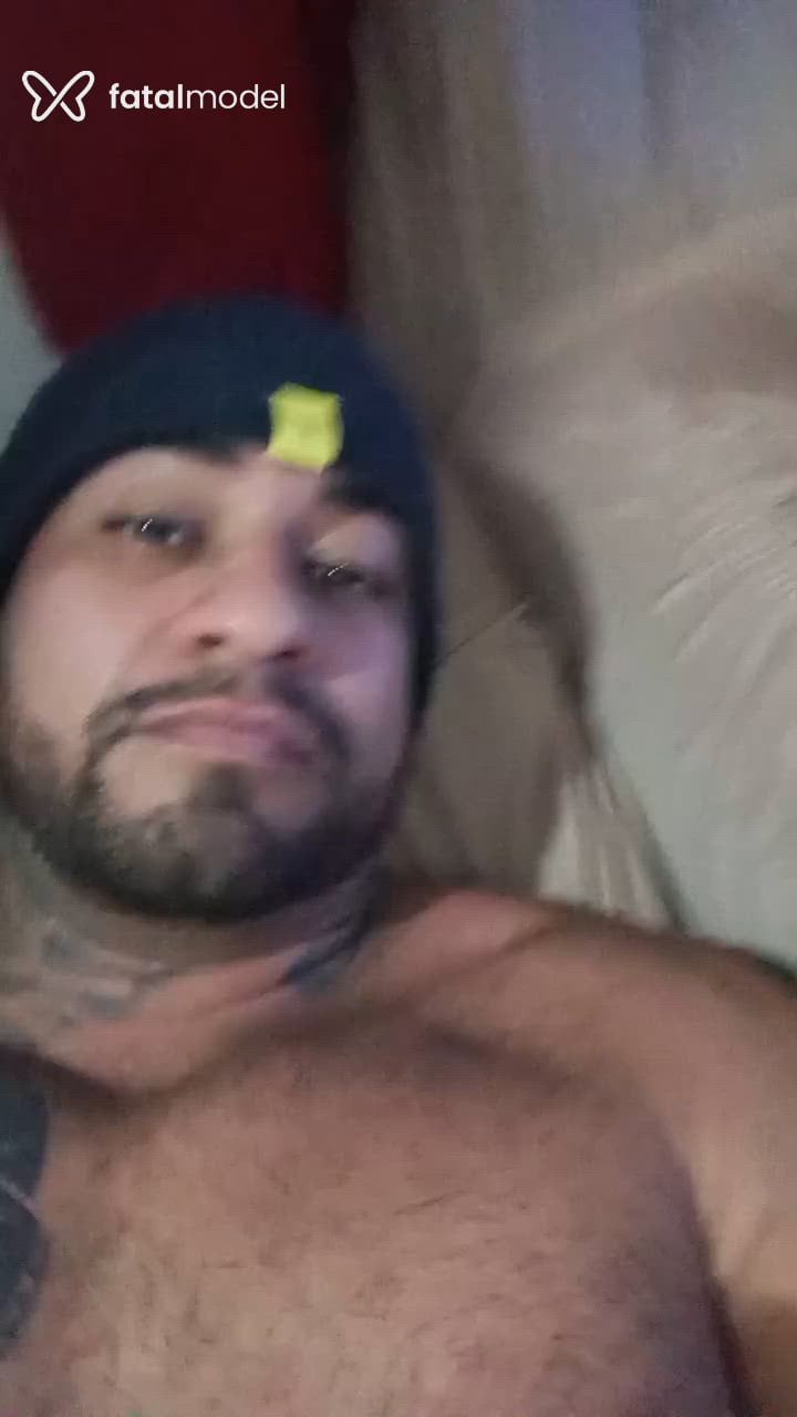 Acompanhante homem morena (o) de olhos pretos em São José dos Campos Acompanhante homem morena (o) de olhos pretos em São José dos Campos - Gustavo