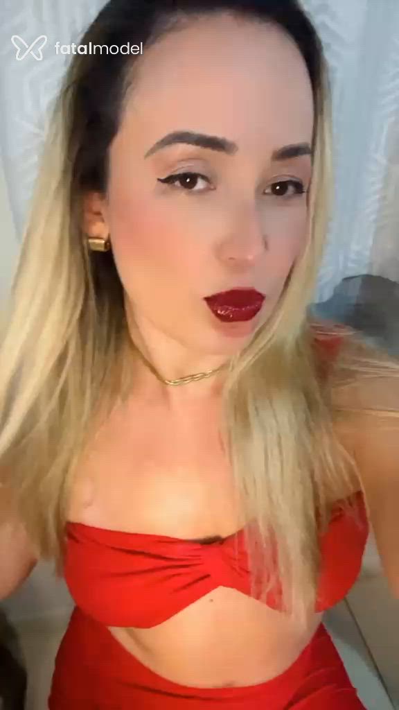 Acompanhante mulher loira (o) de olhos castanhos em Maringá - Paolla