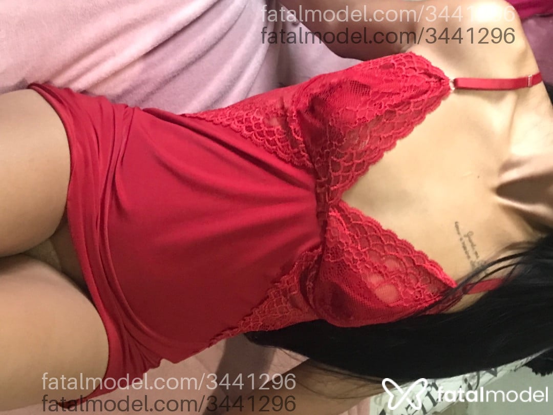 Acompanhante mulher morena (o) de olhos castanhos em Goiânia Acompanhante mulher morena (o) de olhos castanhos em Goiânia - Vick Maia