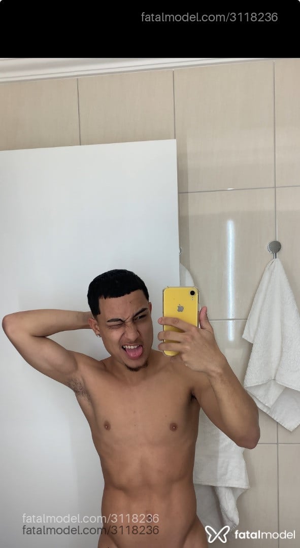 Acompanhante homem morena (o) de olhos castanhos - Kdu Dott