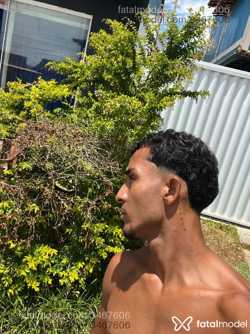 Acompanhante homem morena (o) de olhos castanhos em Vitória Acompanhante homem morena (o) de olhos castanhos em Vitória - Principerj