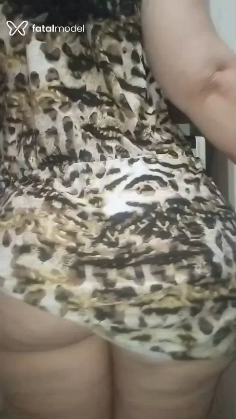 Acompanhante mulher morena (o) de olhos castanhos - Bumbumgg