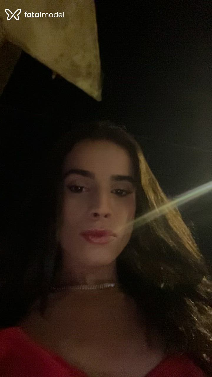 Acompanhante mulher trans morena (o) de olhos castanhos em São Paulo Acompanhante mulher trans morena (o) de olhos castanhos em São Paulo - Melissa Mel