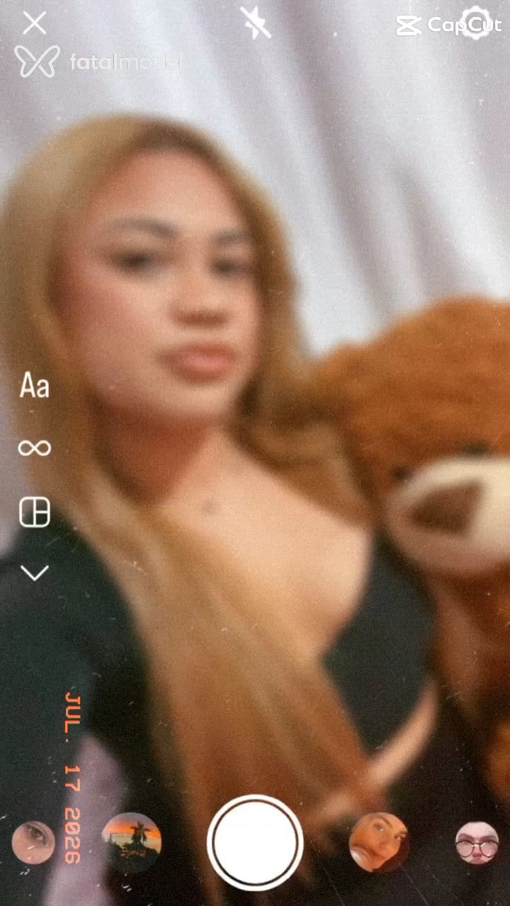 Acompanhante mulher loira (o) de olhos castanhos em Osasco Acompanhante mulher loira (o) de olhos castanhos em Osasco - Carolina