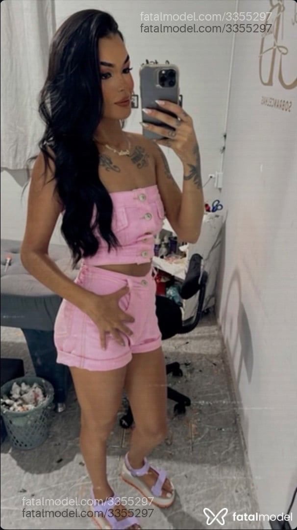 Acompanhante mulher morena (o) de olhos castanhos em Campinas Acompanhante mulher morena (o) de olhos castanhos em Campinas - Cecilia