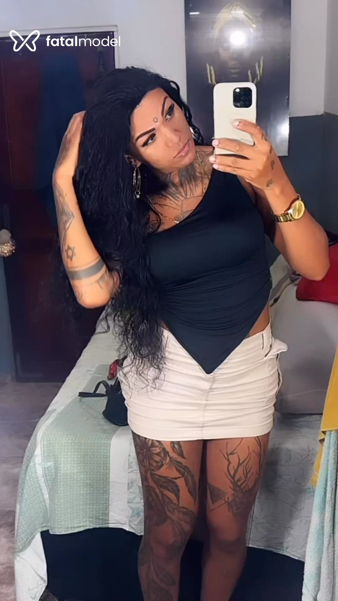 Acompanhante travesti morena (o) de olhos castanhos em Caxias Acompanhante travesti morena (o) de olhos castanhos em Caxias - Camila