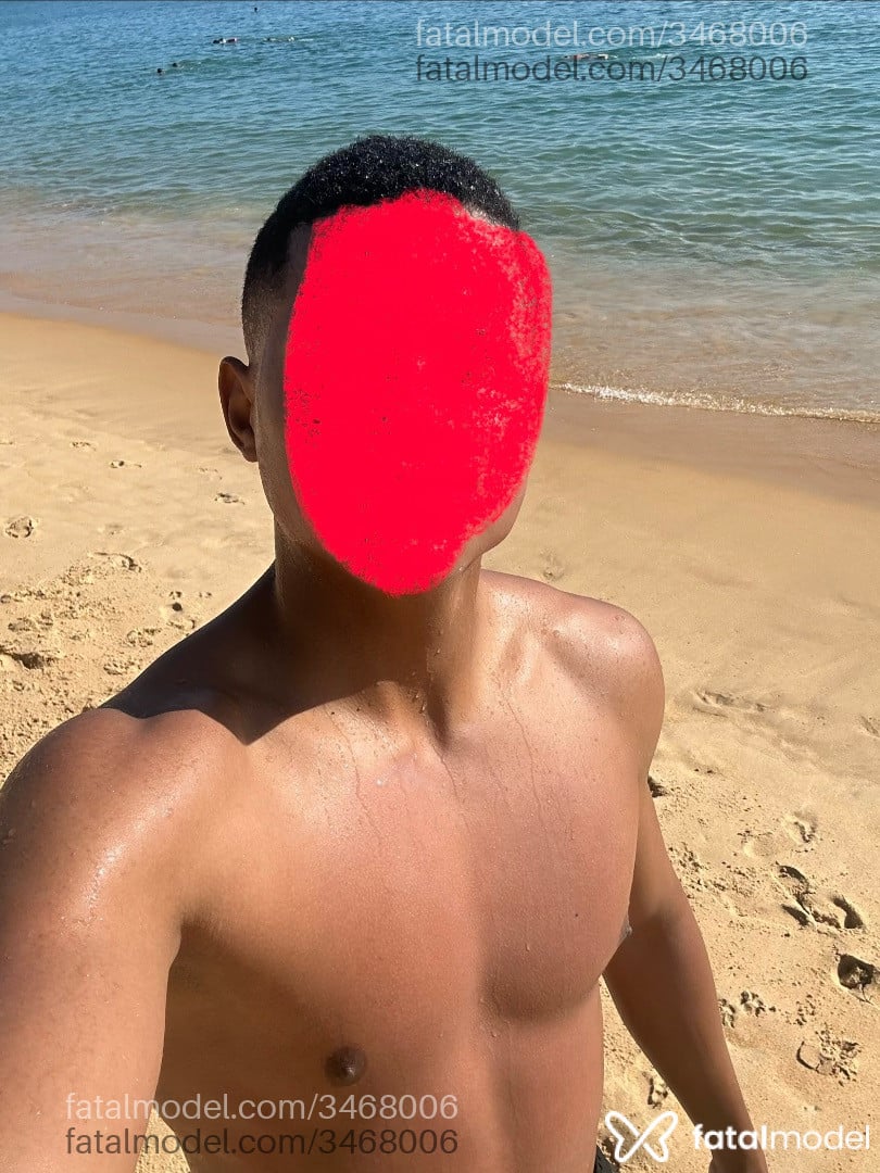 Acompanhante homem morena (o) de olhos castanhos em Parauapebas - Phoenix