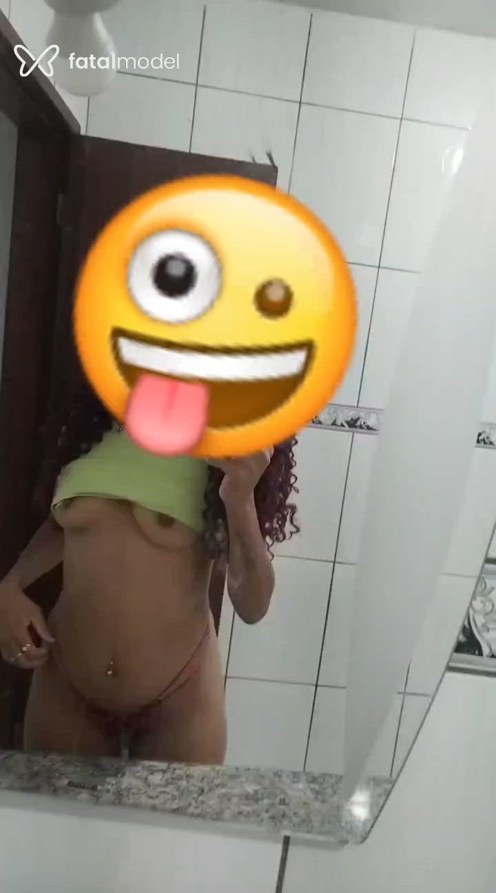 Acompanhante mulher morena (o) de olhos castanhos em Curvelo Acompanhante mulher morena (o) de olhos castanhos em Curvelo - Majuu