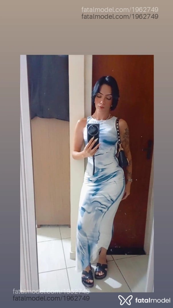 Acompanhante mulher loira (o) de olhos castanhos em Balneário Camboriú Acompanhante mulher loira (o) de olhos castanhos em Balneário Camboriú - Angel