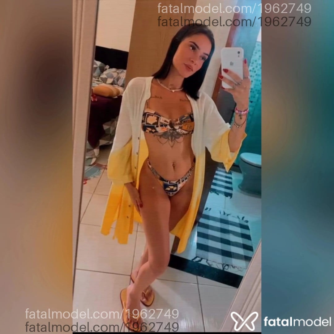 Acompanhante mulher loira (o) de olhos castanhos em Balneário Camboriú Acompanhante mulher loira (o) de olhos castanhos em Balneário Camboriú - Angel
