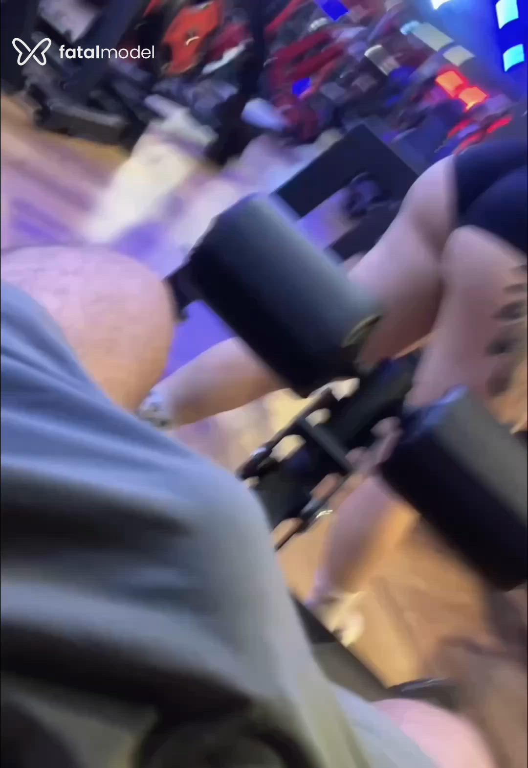 Acompanhante mulher com cabelo castanho de olhos castanhos em São Paulo Acompanhante mulher com cabelo castanho de olhos castanhos em São Paulo - Bhuninhhahh