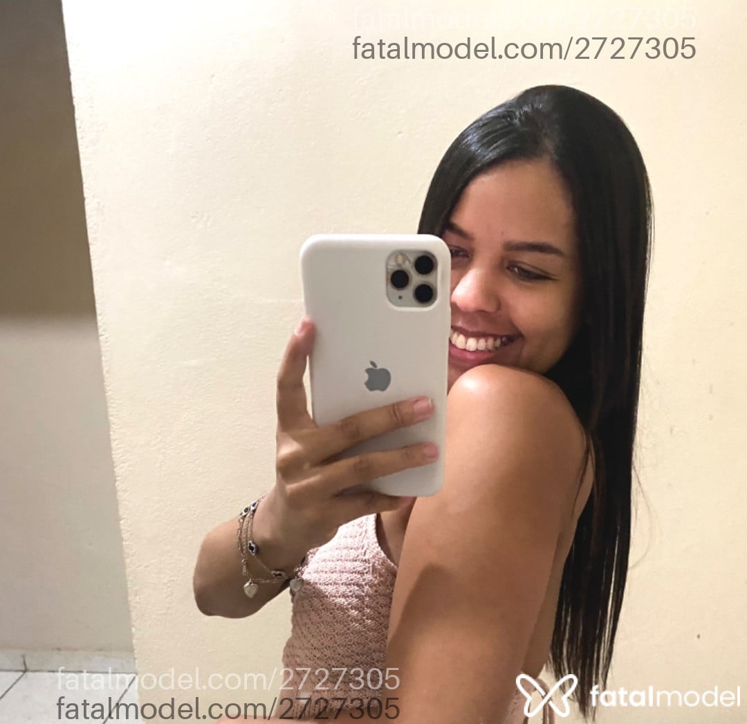 Acompanhante mulher morena (o) de olhos mel em Taubaté - Isadora