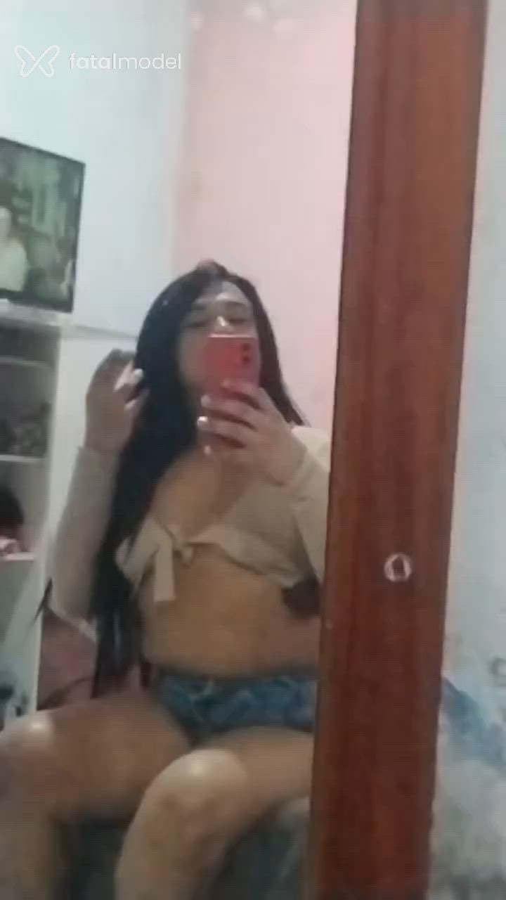 Acompanhante mulher trans morena (o) de olhos mel em Lorena Acompanhante mulher trans morena (o) de olhos mel em Lorena - Luana Soares